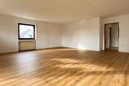 Wohnung Großaitingen - 5 Zimmer, 193 m&sup2;, 1.800&euro; | Angebot:25355565