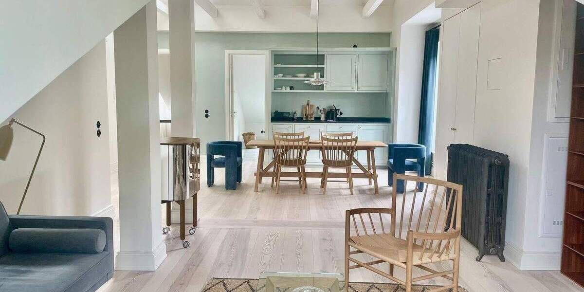 Komplett möblierte wunderschöne 3 Zimmerwohnung, W10.-04, Im DG, 110m² 3 zimmer