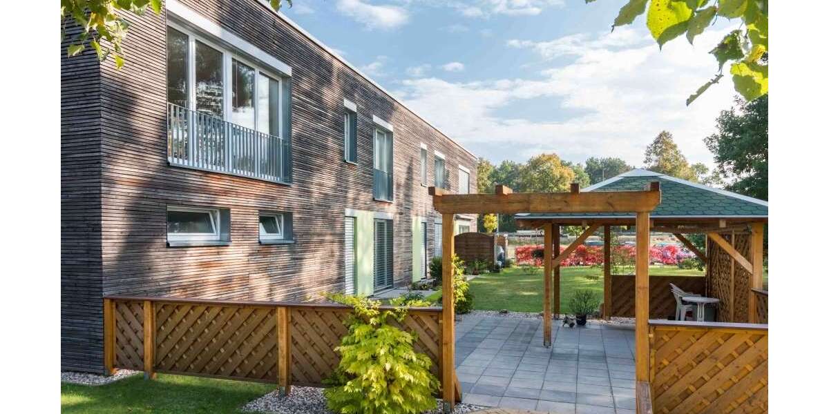 Etagenwohnung Hoyerswerda Neustadt - 1 Zimmer, 40 m&sup2;, 295&euro; | Angebot:23406415