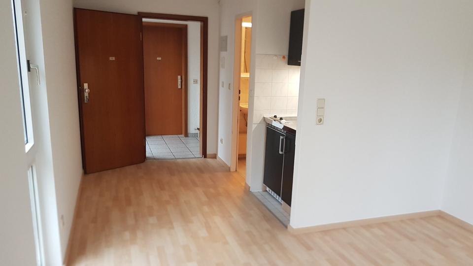 Etagenwohnung Markranstädt - 1 Zimmer, 20 m&sup2;, 250&euro; | Angebot:24494099