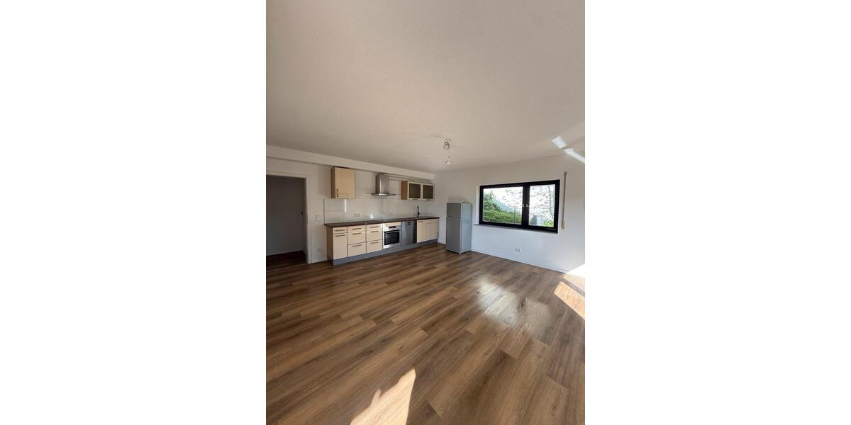 Erdgeschoßwohnung Oberndorf am Neckar - 3 Zimmer, 78 m&sup2;, 780&euro; | Angebot:26504453