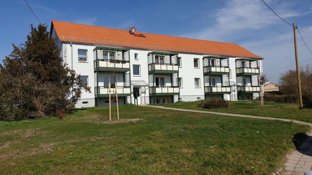 Etagenwohnung Ziegelroda Ziegelroda - 3 Zimmer, 58 m&sup2;, 350&euro; | Angebot:25924557