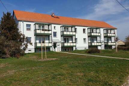 Wohnung Ziegelroda Ziegelroda - 3 Zimmer, 58 m&sup2;, 350&euro; | Angebot:25924557