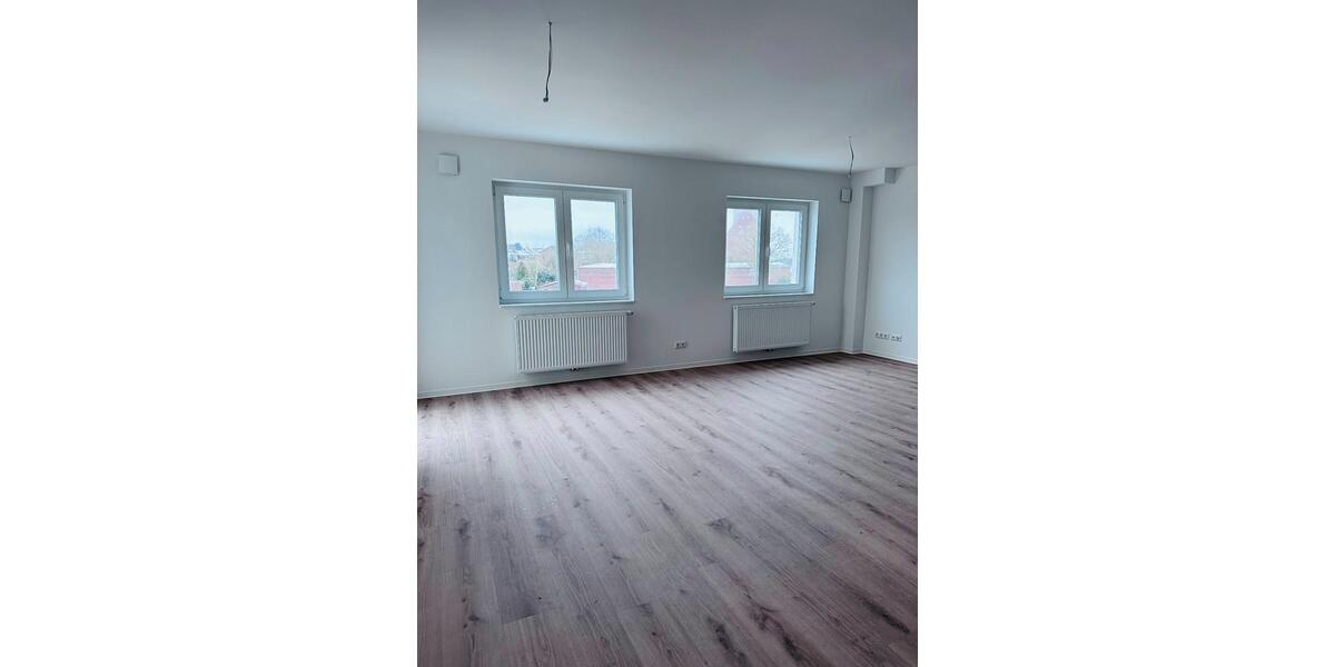Etagenwohnung Bad Oldesloe - 3 Zimmer, 86 m&sup2;, 1.333&euro; | Angebot:26490663