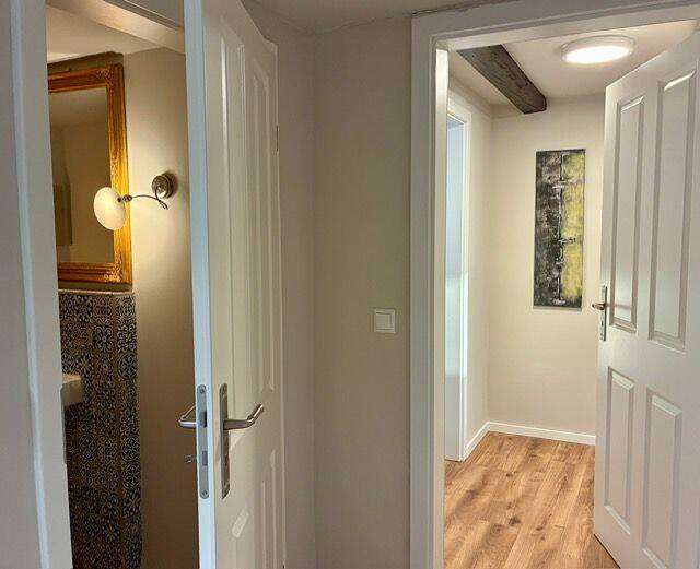 Einfamilienhaus Besdorf - 4 Zimmer, 160 m&sup2;, 2.200&euro; | Angebot:26017214