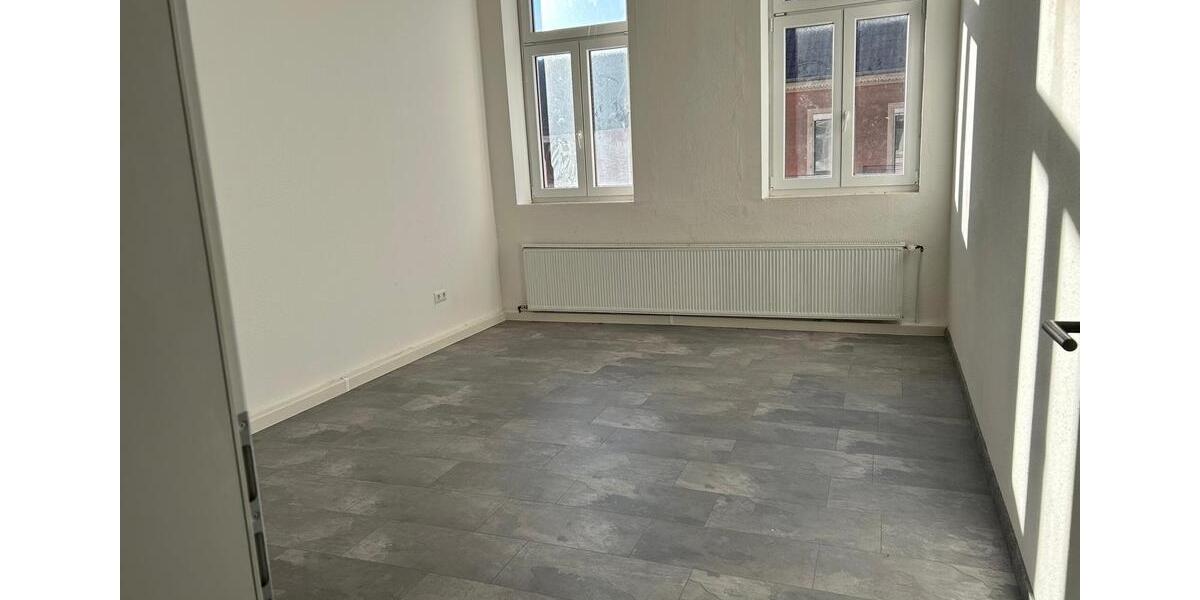 Etagenwohnung Göllheim - 2 Zimmer, 89 m&sup2;, 700&euro; | Angebot:25853677