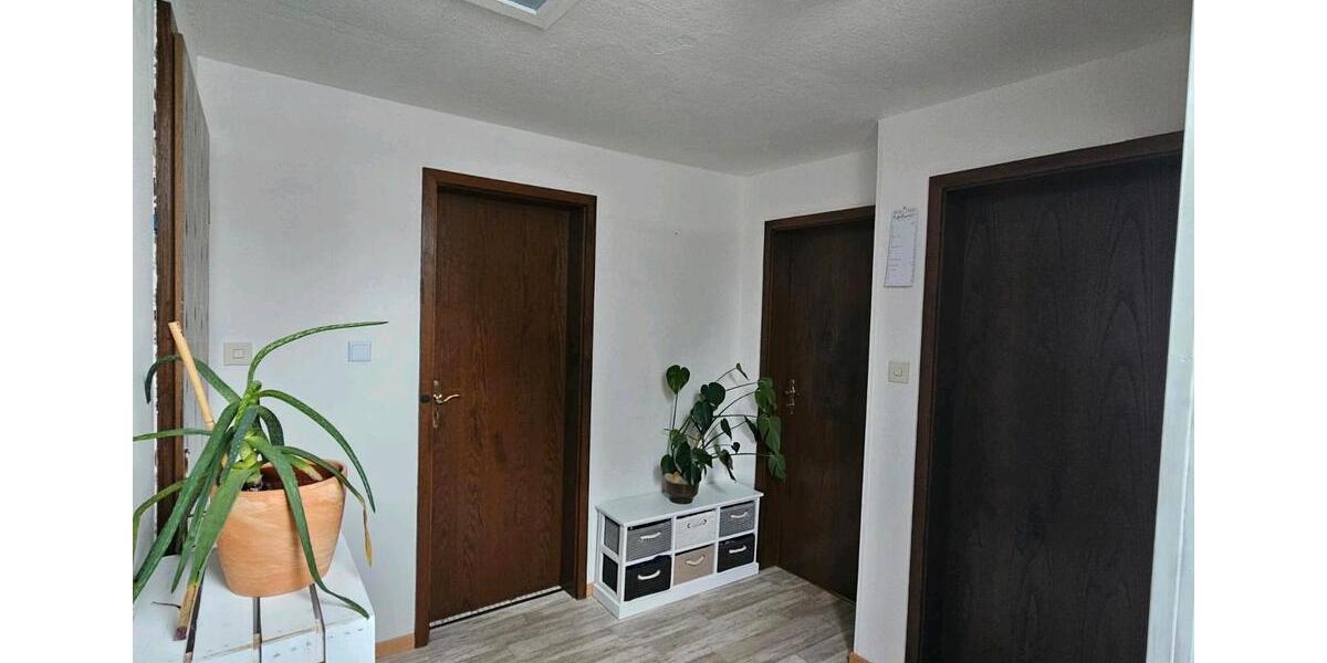 Etagenwohnung Ihlow - 3 Zimmer, 60 m&sup2;, 750&euro; | Angebot:25046259