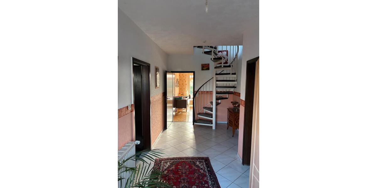 Etagenwohnung Twistringen - 3 Zimmer, 135 m&sup2;, 1.300&euro; | Angebot:25547980