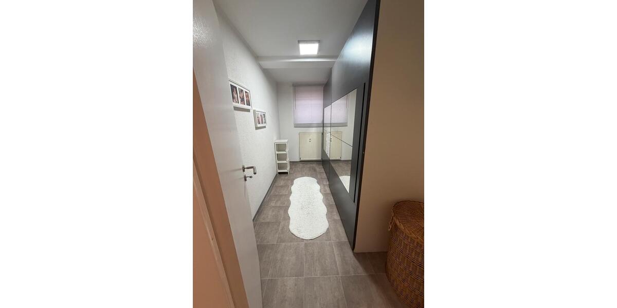 Etagenwohnung Mörfelden-Walldorf Walldorf - 3 Zimmer, 90 m&sup2;, 1.100&euro; | Angebot:25165283