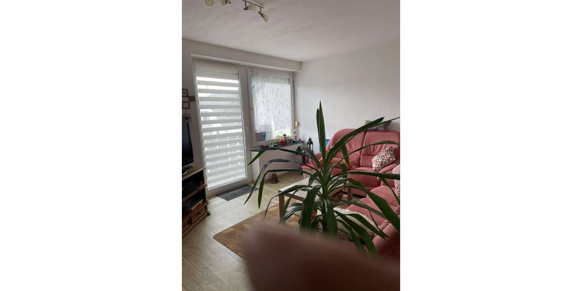 Etagenwohnung Oberreichenbach - 3 Zimmer, 67 m&sup2;, 603&euro; | Angebot:27031361