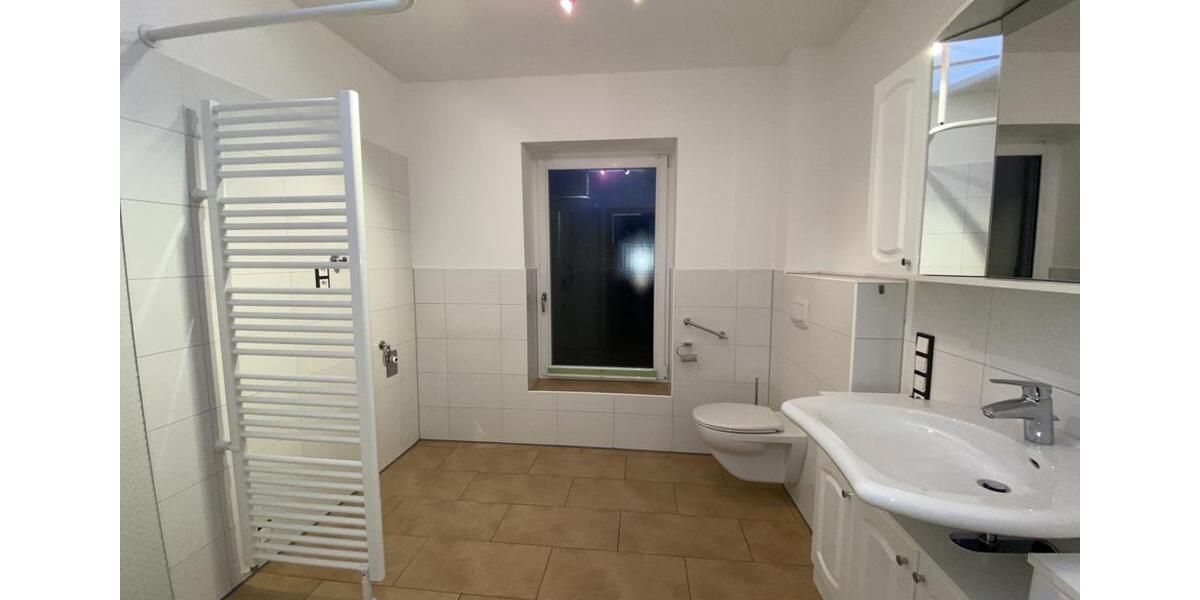 Etagenwohnung Ganderkesee - 3 Zimmer, 112 m&sup2;, 1.185&euro; | Angebot:26648583