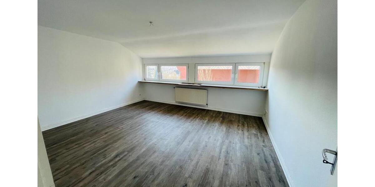 Dachgeschoßwohnung Wuppertal Gemarkung Langerfeld - 2 Zimmer, 50 m&sup2;, 419&euro; | Angebot:26627549