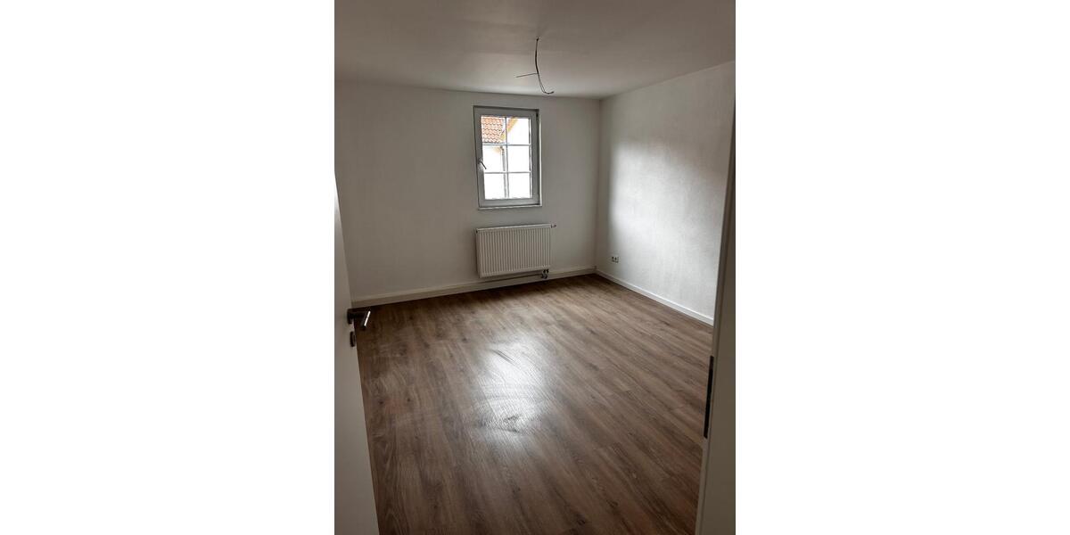 Etagenwohnung Ilbesheim bei Landau in der Pfalz - 2 Zimmer, 66 m&sup2;, 890&euro; | Angebot:26490921