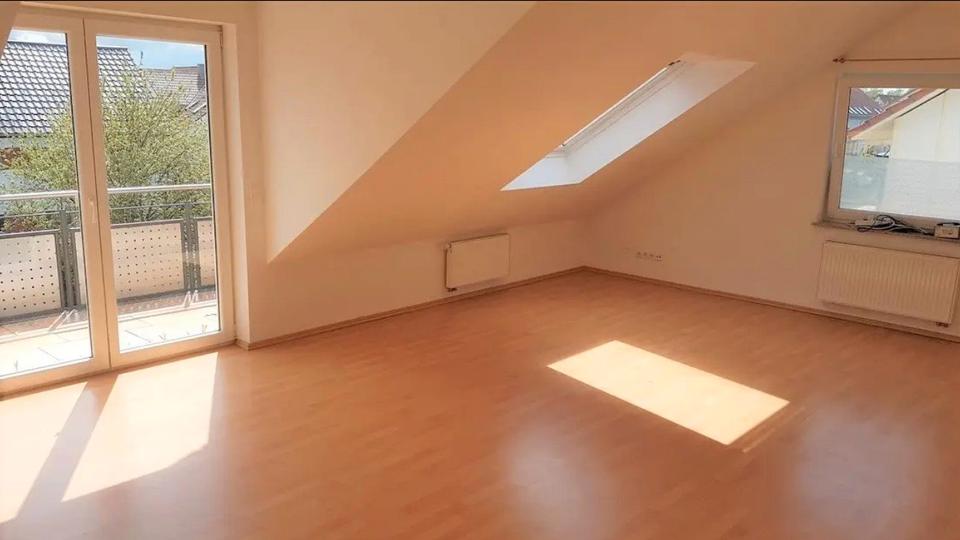Maisonettenwohnung Sindelfingen Darmsheim - 5 Zimmer, 105 m&sup2;, 1.450&euro; | Angebot:26243386