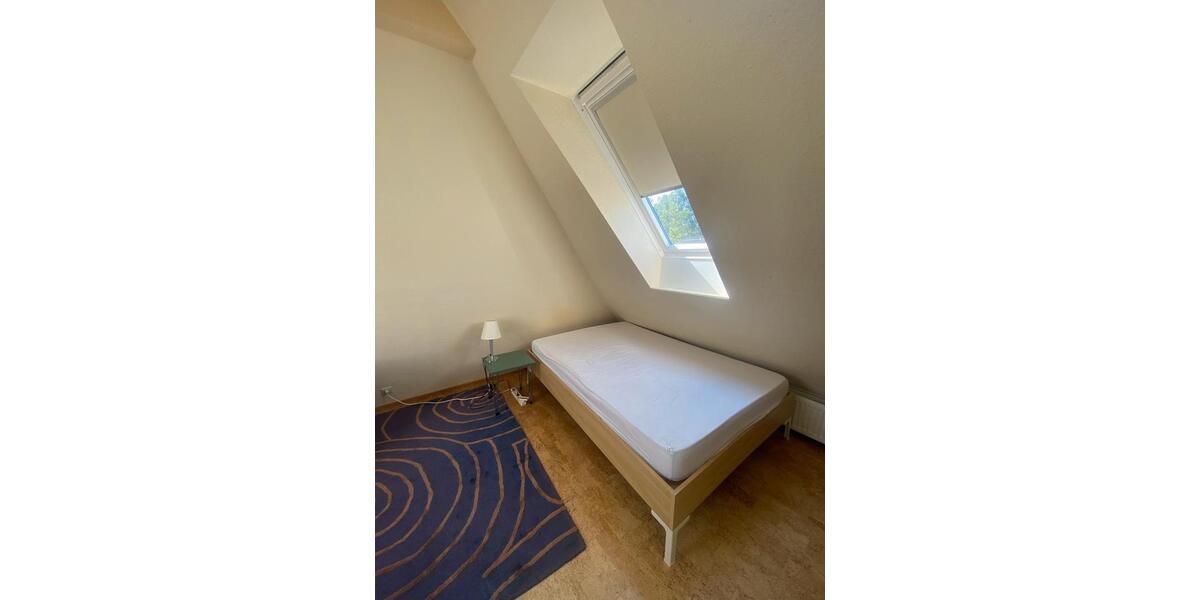 Moebliertes Zimmer eig.WCWT HH Altona 17 Min RB 1 zimmer