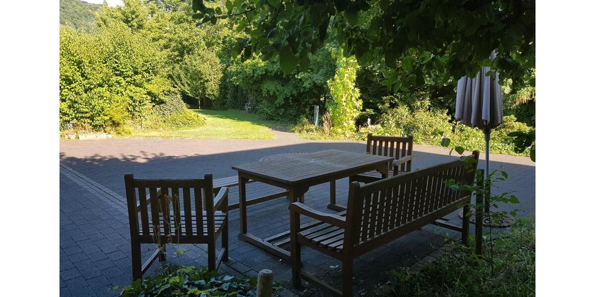Dachgeschoßwohnung Biebergemünd - 3.5 Zimmer, 110 m&sup2;, 880&euro; | Angebot:26400684