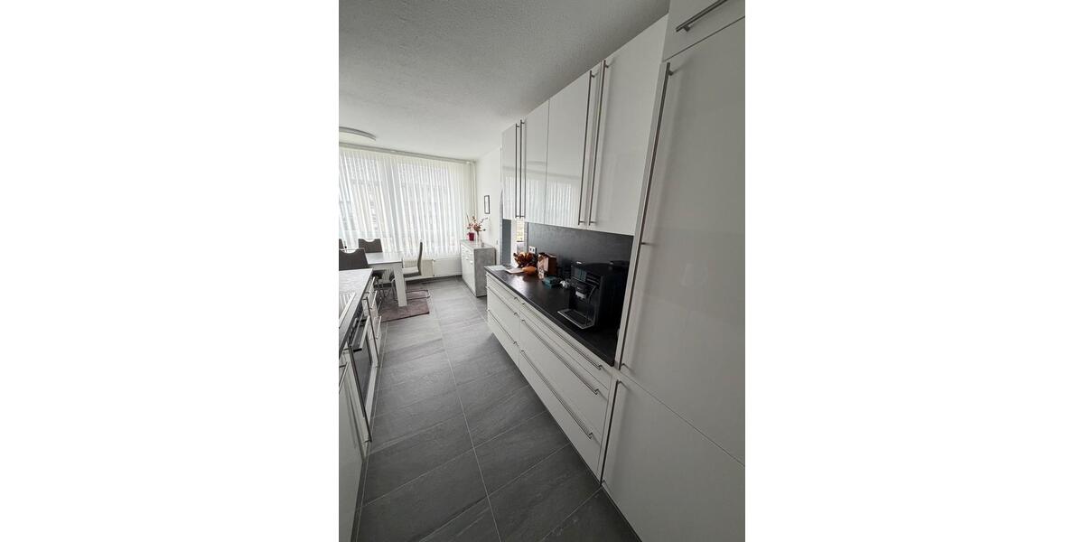 Etagenwohnung Monheim am Rhein - 3.5 Zimmer, 80 m&sup2;, 1.566&euro; | Angebot:25448222
