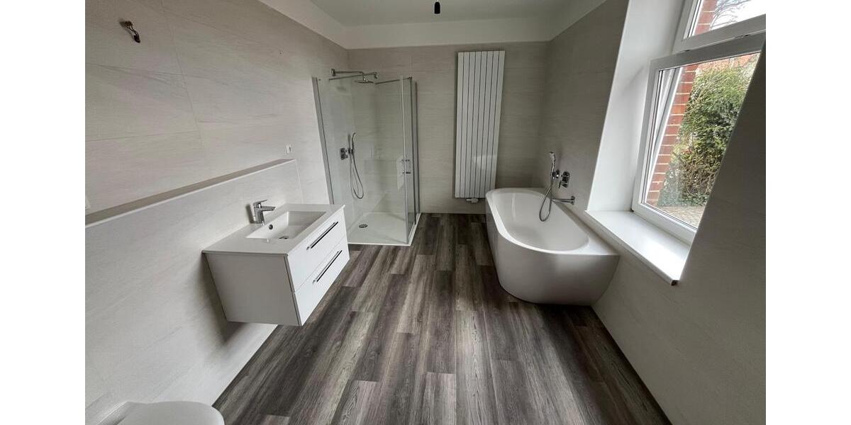 Erdgeschoßwohnung Grabow - 3 Zimmer, 90 m&sup2;, 790&euro; | Angebot:26565365