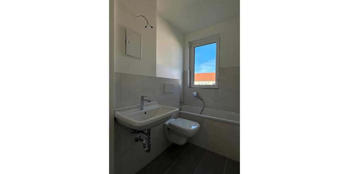 Etagenwohnung Bad Dürrenberg - 3 Zimmer, 59 m&sup2;, 400&euro; | Angebot:23054251