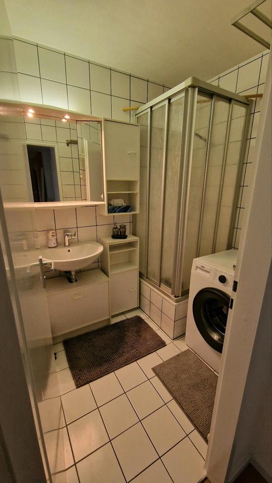 WG-Neugründung: 4 möblierte WG-Zimmer in Möhringen-Salzäcker zimmer