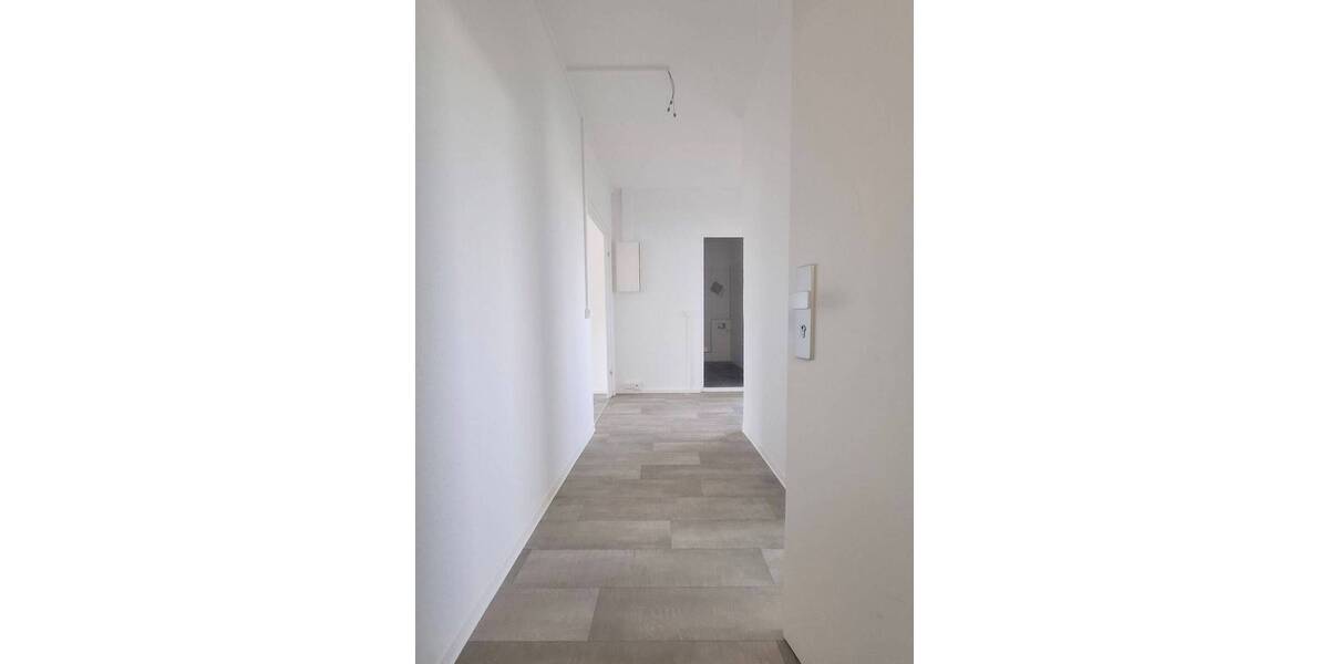 Etagenwohnung Chemnitz Kappel - 3 Zimmer, 69 m&sup2;, 360&euro; | Angebot:26159173