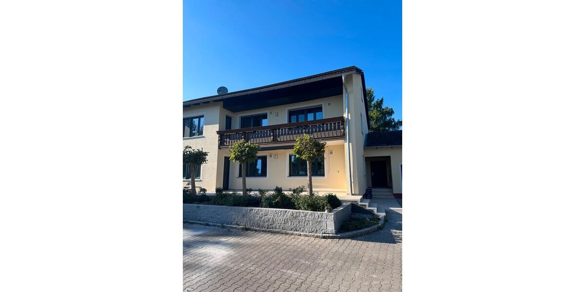 Etagenwohnung Weng Hinzlbach - 4 Zimmer, 95 m&sup2;, 960&euro; | Angebot:26697934