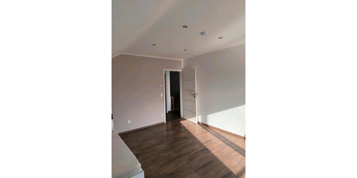 Etagenwohnung Erkelenz - 3 Zimmer, 74 m&sup2;, 1.100&euro; | Angebot:26688753