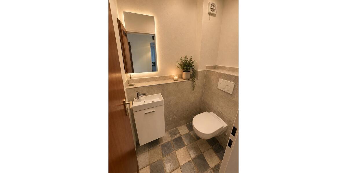 Etagenwohnung March - 3.5 Zimmer, 115 m&sup2;, 2.020&euro; | Angebot:26701928