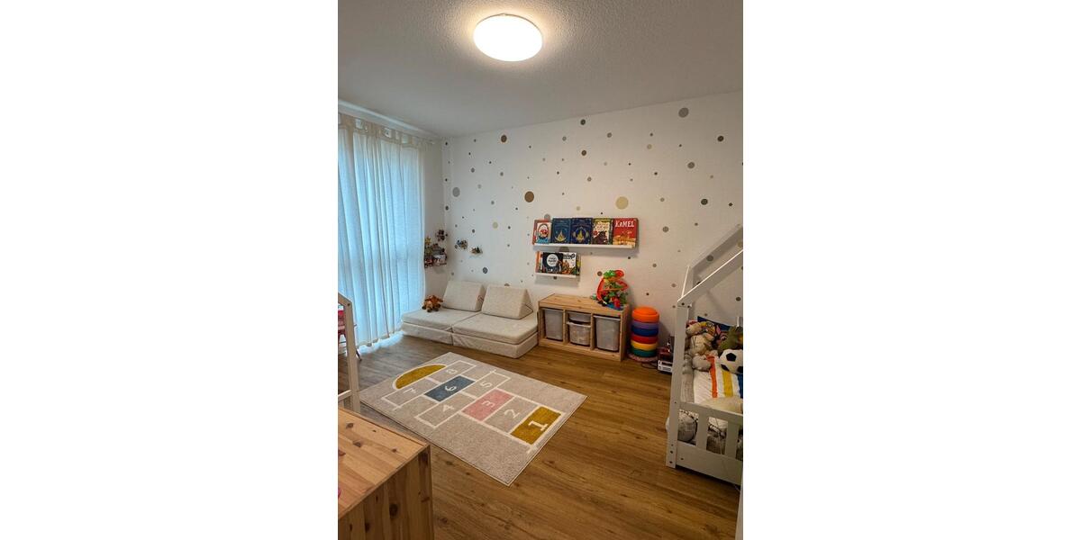 Etagenwohnung Wetzlar - 3 Zimmer, 89 m&sup2;, 1.000&euro; | Angebot:26085895