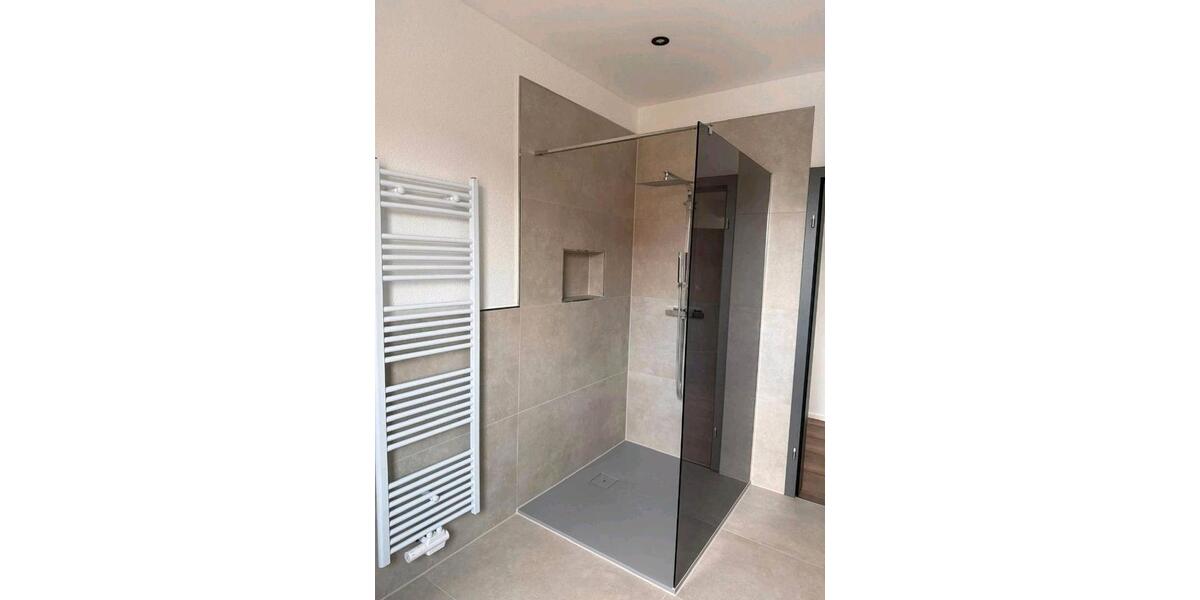 Etagenwohnung Lebach - 4 Zimmer, 120 m&sup2;, 1.250&euro; | Angebot:26573104