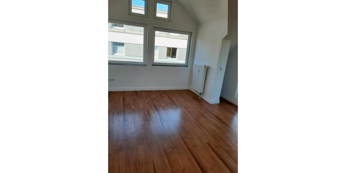 Etagenwohnung Breisach am Rhein - 3.5 Zimmer, 140 m&sup2;, 1.500&euro; | Angebot:26367549