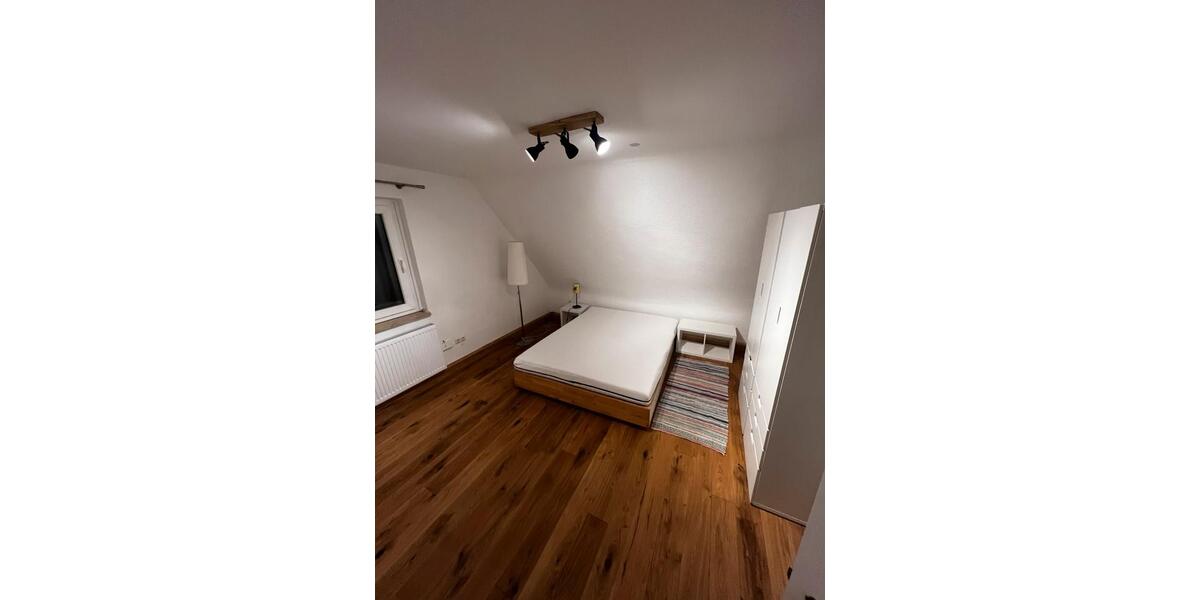 Etagenwohnung Marburg Biegenviertel - 4 Zimmer, 74 m&sup2;, 1.500&euro; | Angebot:24400638