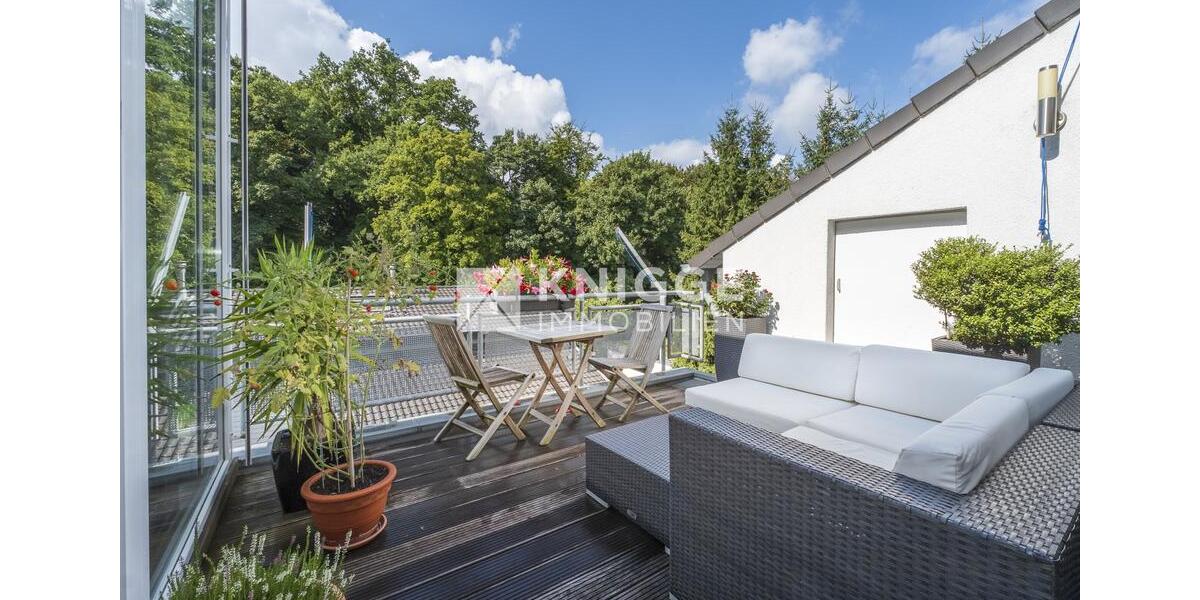 +++ 3439 - Architekten-Penthouse in begehrter Villenlage von GL-Hebborn +++ 4 zimmer