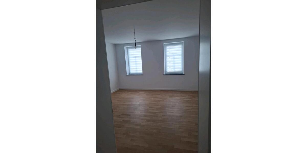 Erdgeschoßwohnung Borna - 3 Zimmer, 110 m&sup2;, 1.200&euro; | Angebot:24680886