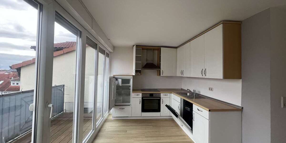 Etagenwohnung Mörfelden-Walldorf Walldorf - 4 Zimmer, 140 m&sup2;, 1.700&euro; | Angebot:25858364