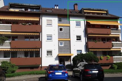 Helle 3-Zimmer Dachgeschoß Wohnung 3 zimmer