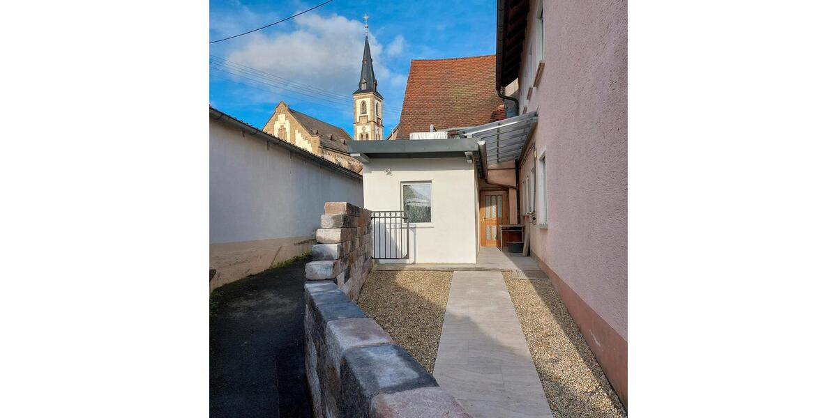 Hochparterre Hallerndorf - 2 Zimmer, 90 m&sup2;, 950&euro; | Angebot:25931426