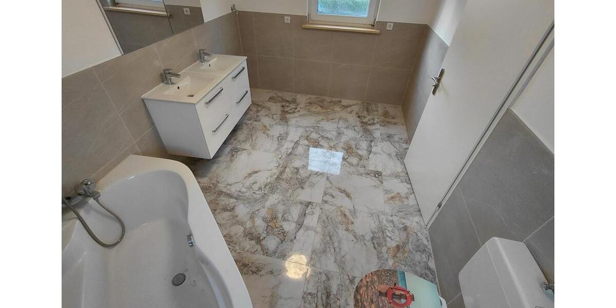 Einfamilienhaus Wanfried - 5 Zimmer, 100 m&sup2;, 900&euro; | Angebot:26493859