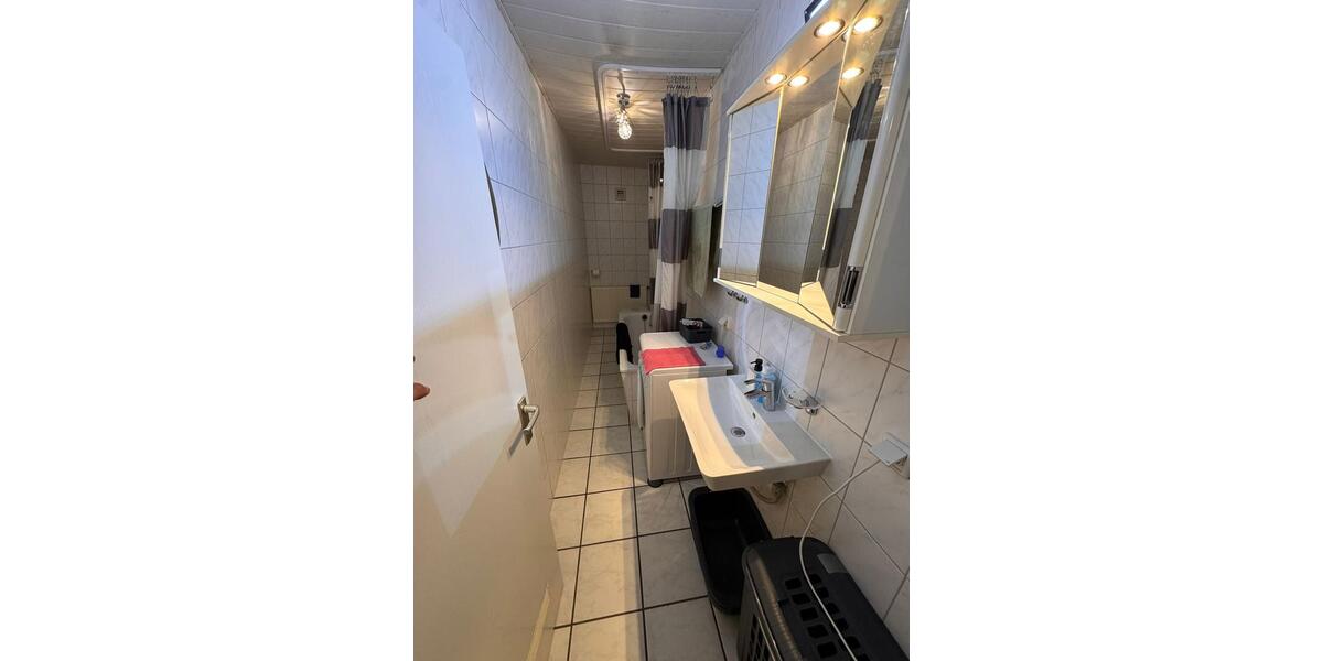 Etagenwohnung Wuppertal Gemarkung Langerfeld - 3 Zimmer, 80 m&sup2;, 555&euro; | Angebot:26660204