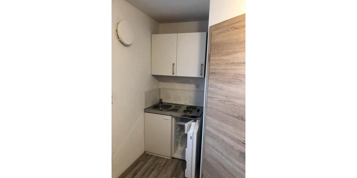 Etagenwohnung Oberhausen - 1 Zimmer, 20 m&sup2;, 290&euro; | Angebot:26608637