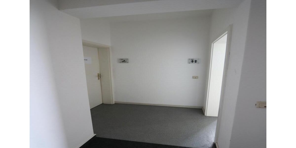 Gewerbeobjekt Brake (Unterweser) - 1.050&euro; | Angebot:23832132