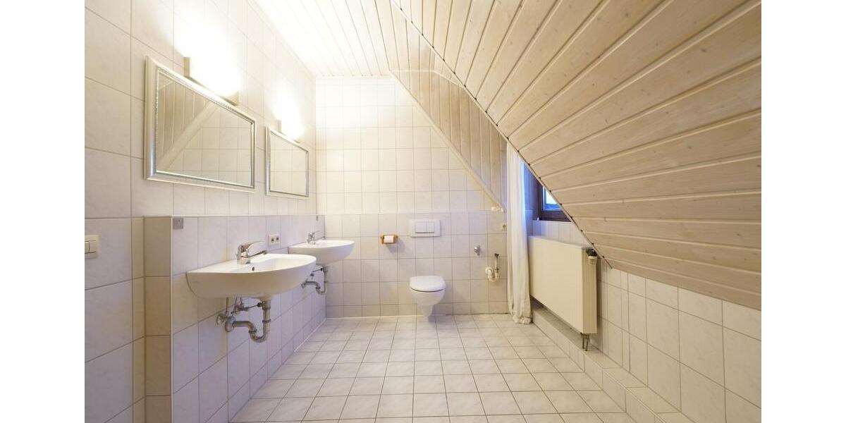 Dachgeschoßwohnung Schwendi - 3 Zimmer, 83 m&sup2;, 777&euro; | Angebot:23785724