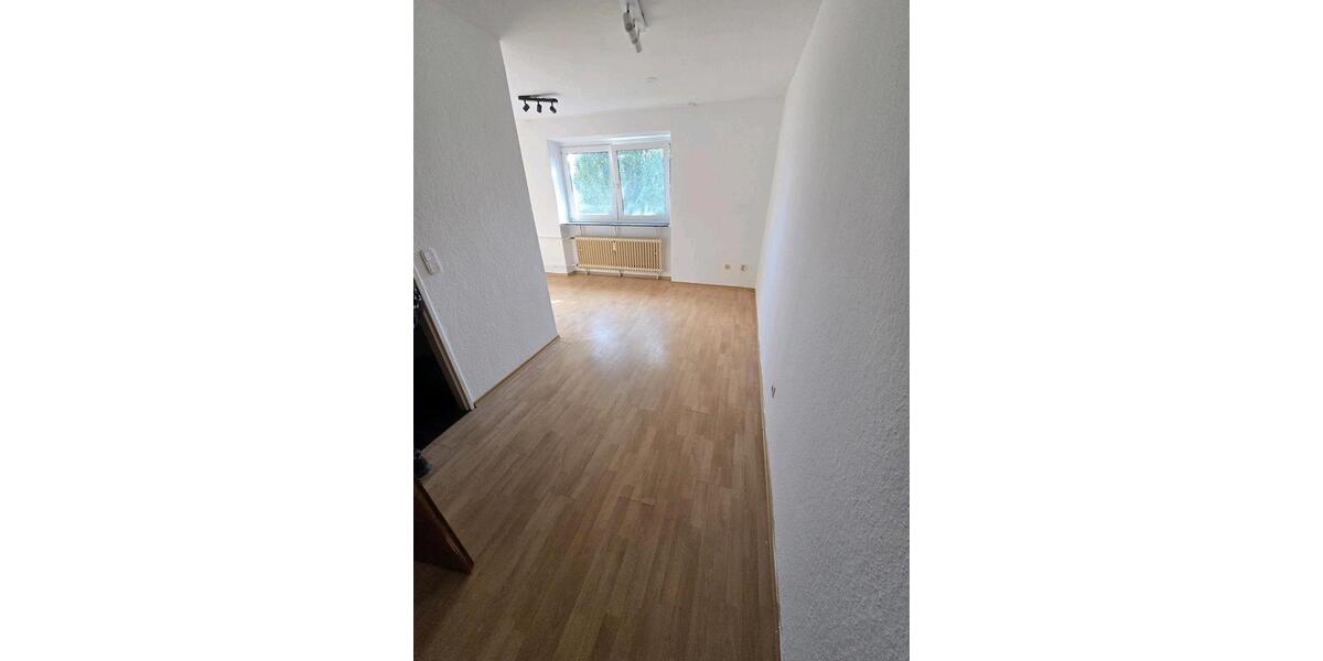 Erdgeschoßwohnung Hildesheim Himmelsthür - 1 Zimmer, 42 m&sup2;, 610&euro; | Angebot:24885937