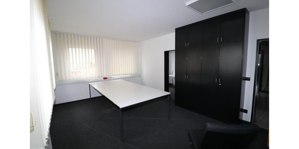 Gewerbeobjekt Langenfeld (Rheinland) - 1.800&euro; | Angebot:26307519