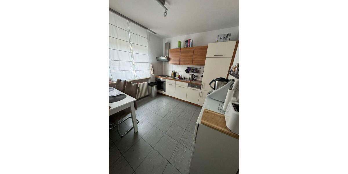 Etagenwohnung Trier Kürenz - 2 Zimmer, 68 m&sup2;, 850&euro; | Angebot:26740579