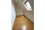 3ZKB - Wohnung mit seperatem Eingang & Balkon mit Top Ausblick