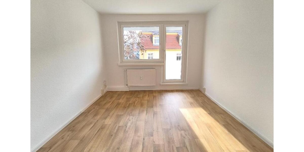 Etagenwohnung Bernburg (Saale) - 3 Zimmer, 61 m&sup2;, 379&euro; | Angebot:26544733