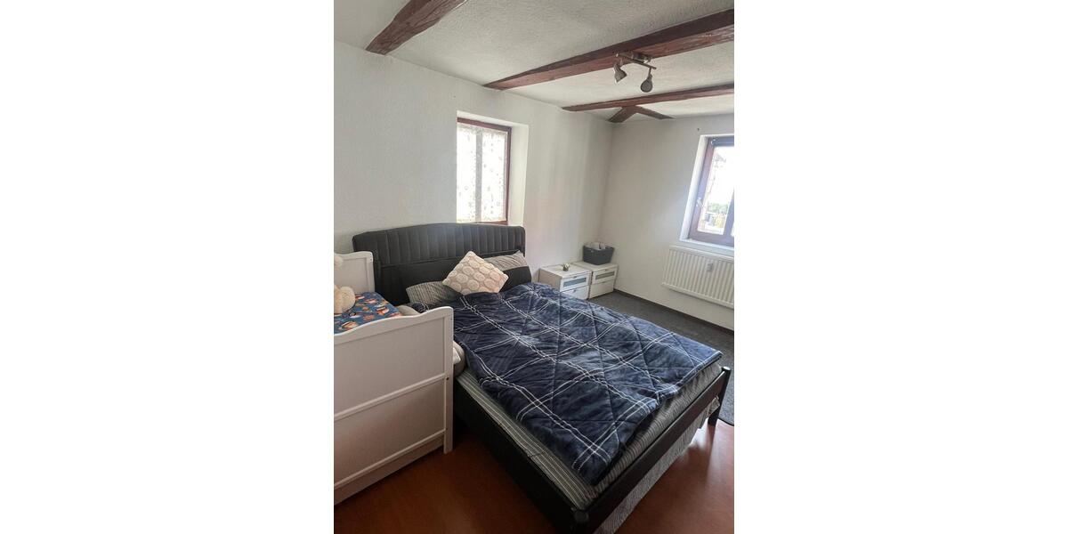 Etagenwohnung Grebenstein - 3 Zimmer, 70 m&sup2;, 630&euro; | Angebot:26279476