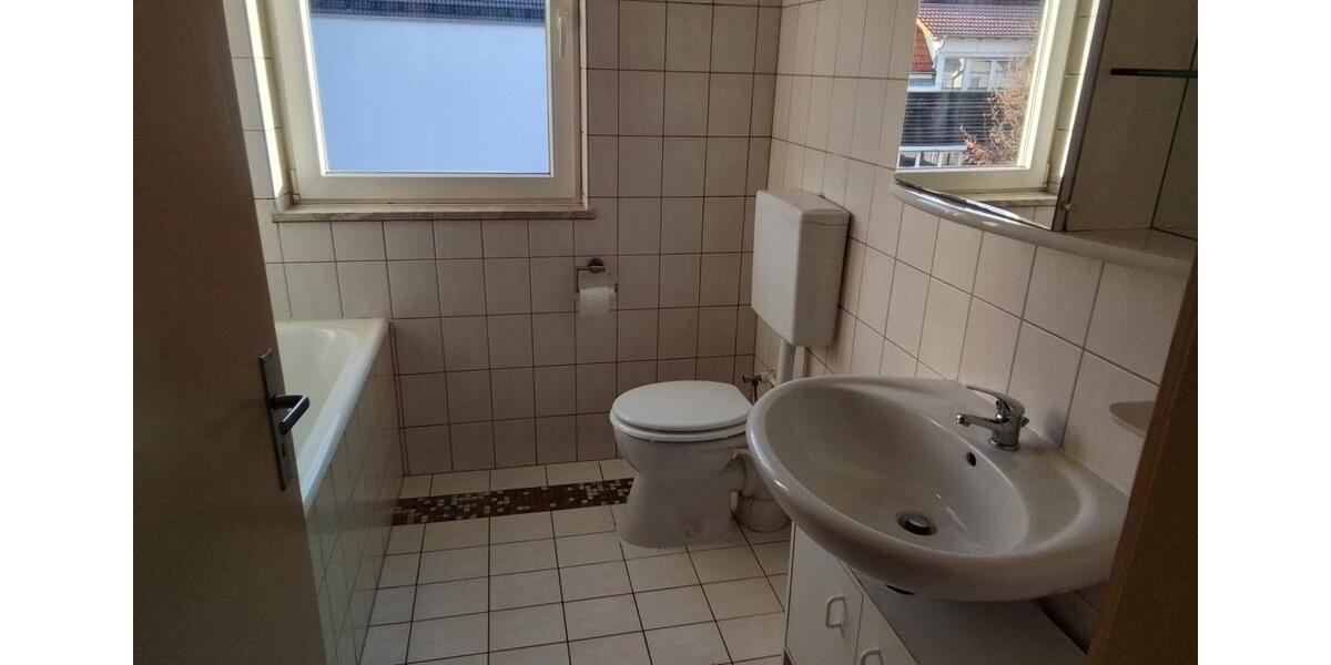 Etagenwohnung Schömberg - 5 Zimmer, 104 m&sup2;, 700&euro; | Angebot:24615029