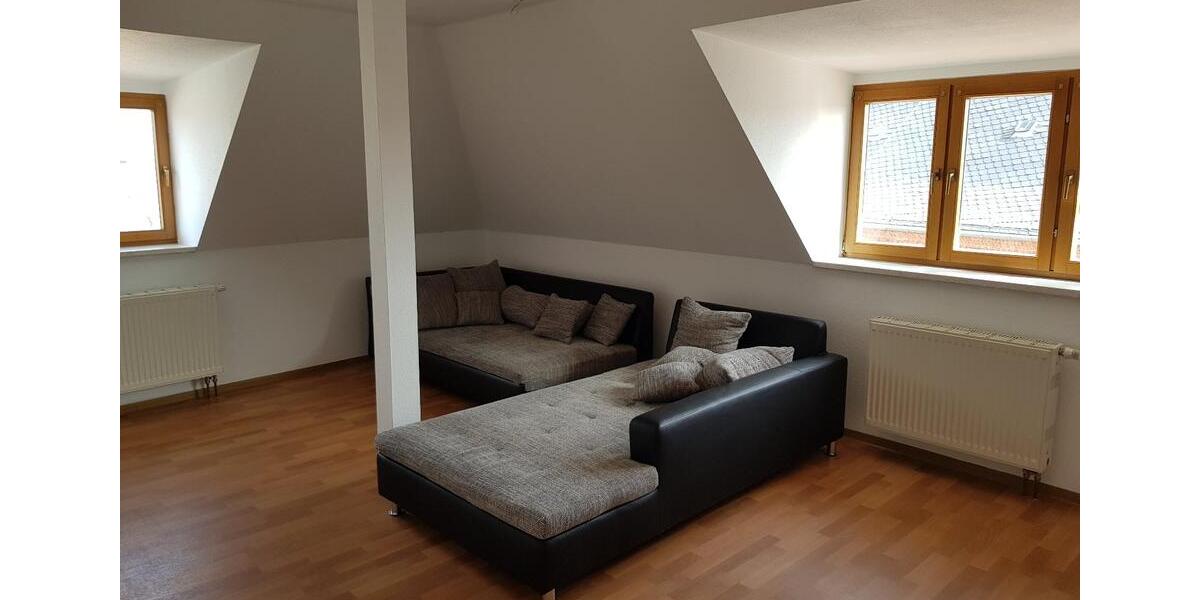 Dachgeschoßwohnung Mügeln - 2 Zimmer, 57 m&sup2;, 289&euro; | Angebot:18244736
